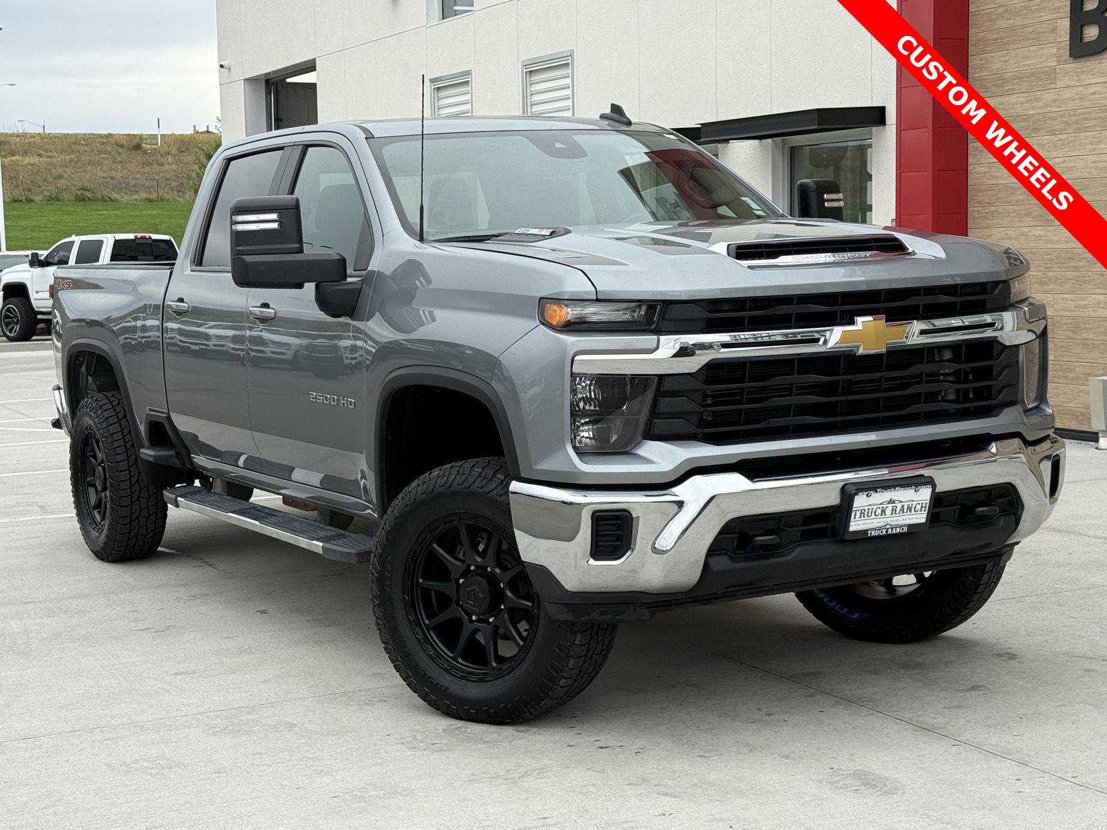 Used 2024 Chevrolet Silverado 2500 LT