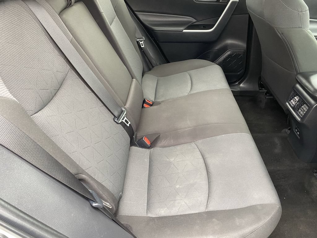 Certified 2025 Toyota RAV4 XLE AWD/4WD image 18