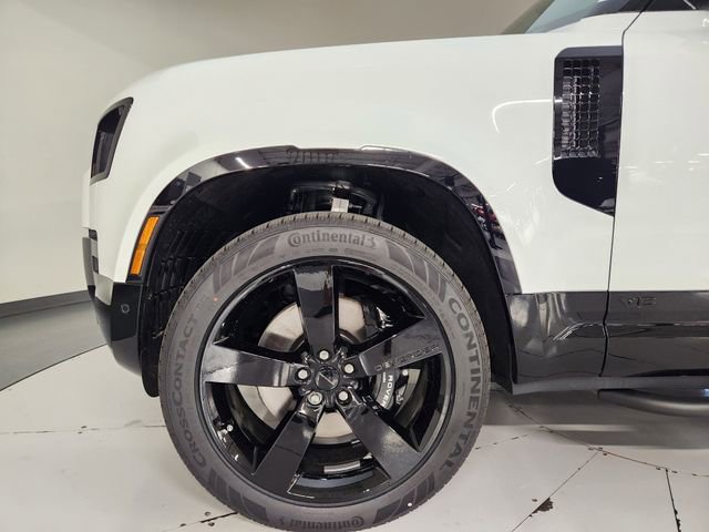 New 2026 Land Rover Defender 110 V8 image 11