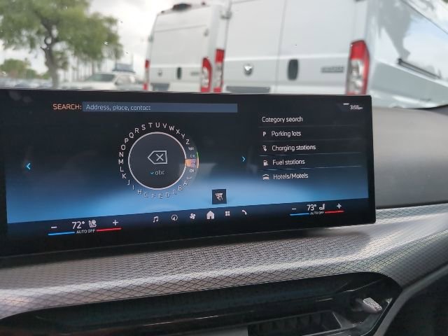 Used 2025 BMW 430i Convertible image 19