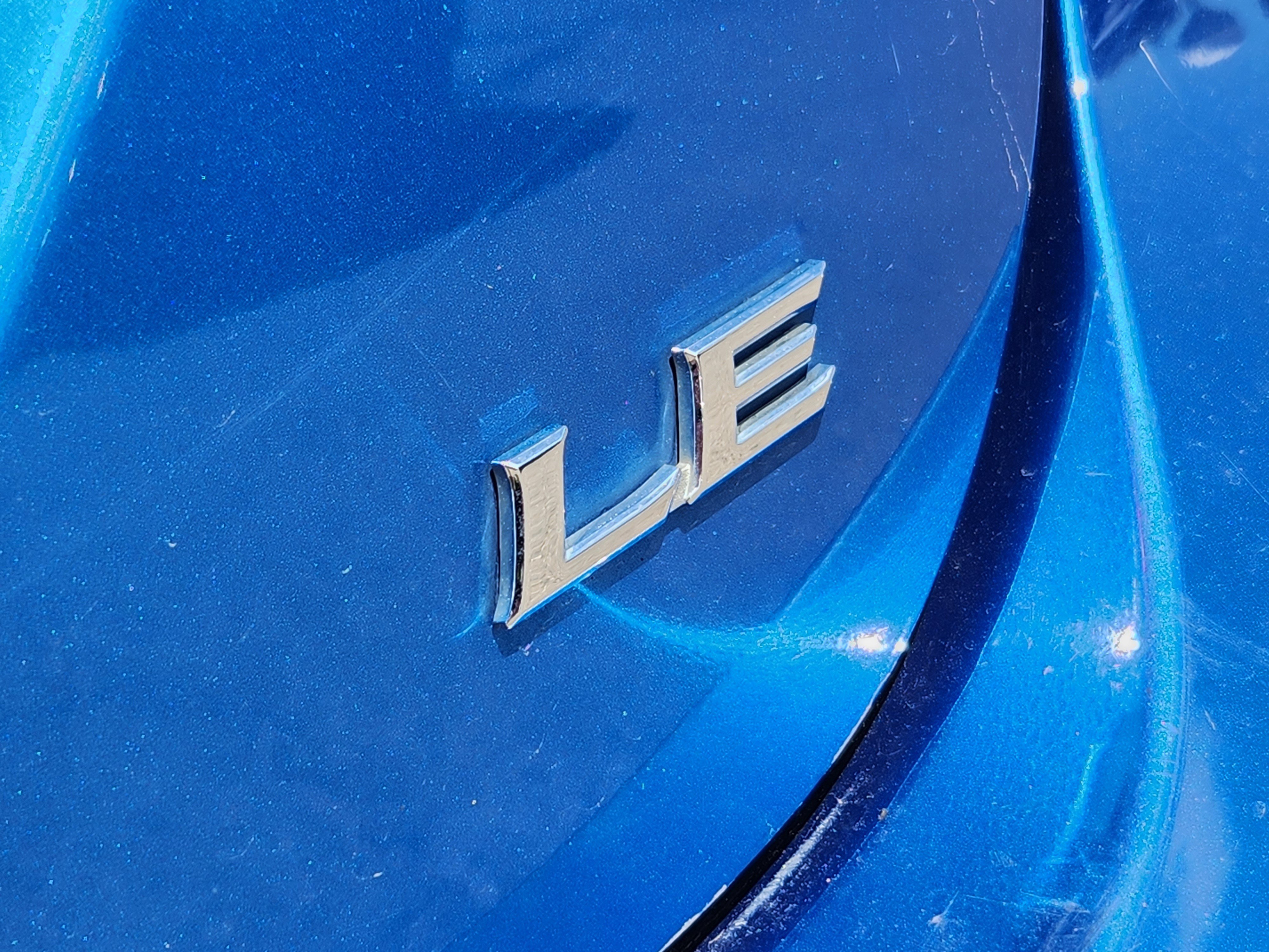 Used 2019 Toyota Camry LE FWD image 8