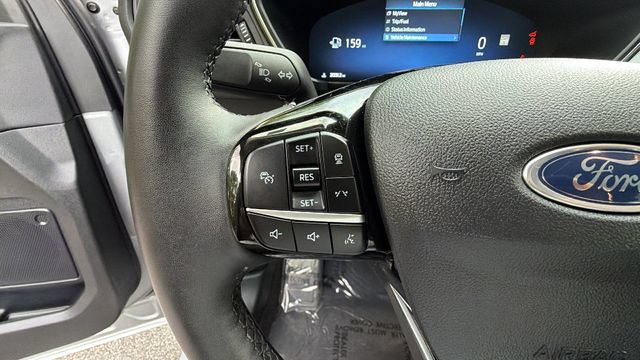 Certified 2024 Ford Escape Platinum AWD/4WD image 25
