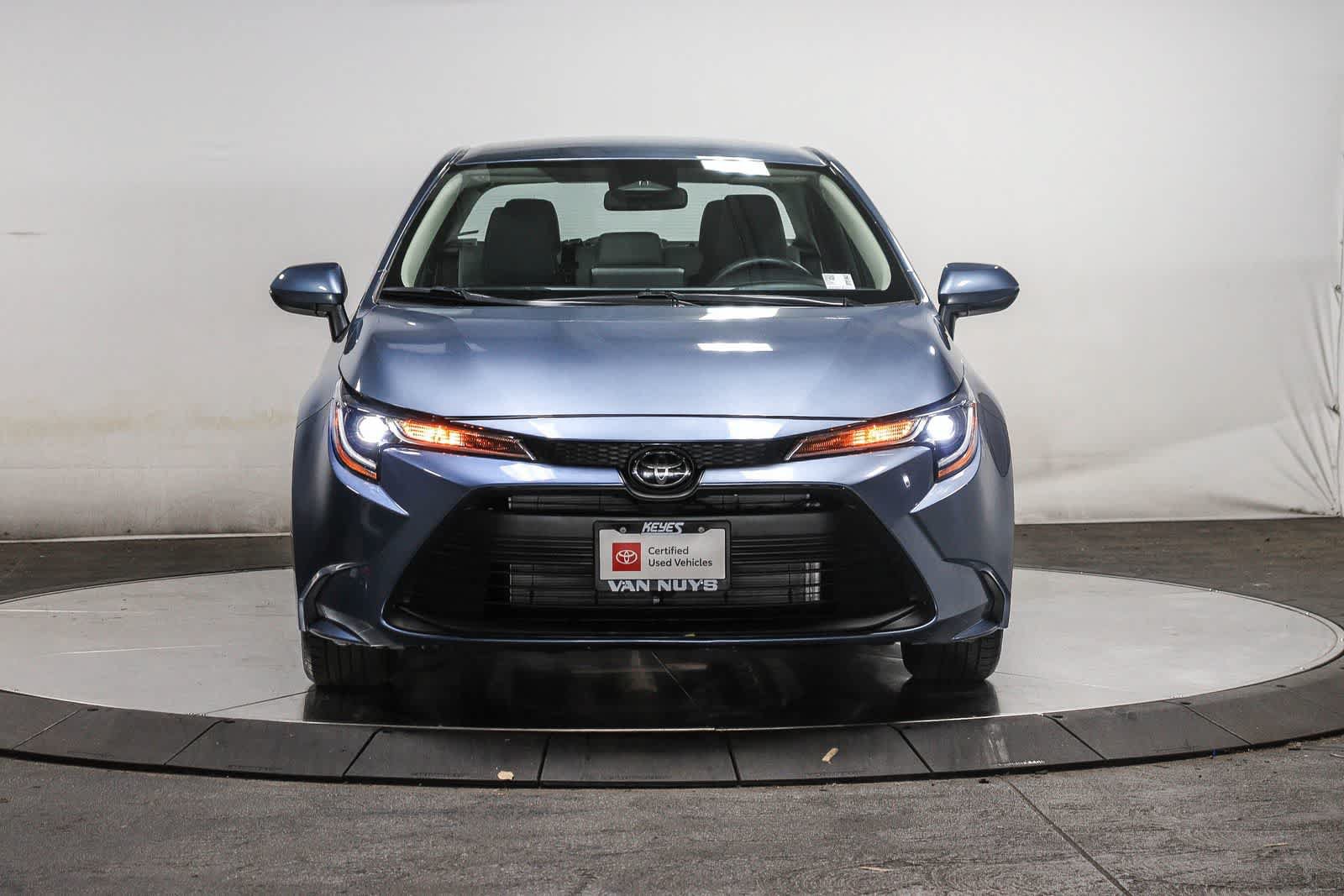 Certified 2025 Toyota Corolla LE FWD image 6