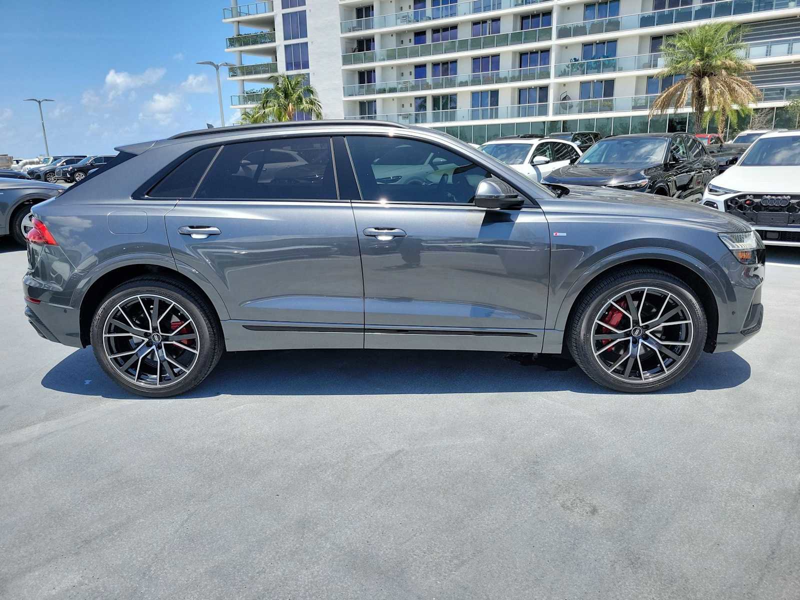 Certified 2023 Audi Q8 Premium Plus w/ Premium Plus Package AWD/4WD image 7