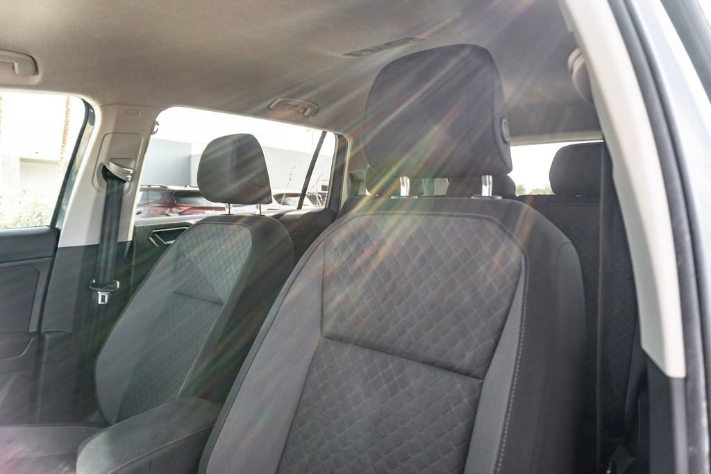 Used 2020 Volkswagen Tiguan S FWD image 13
