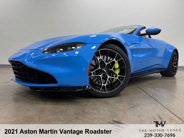 Used 2021 Aston Martin V8 Vantage Roadster RWD image 4