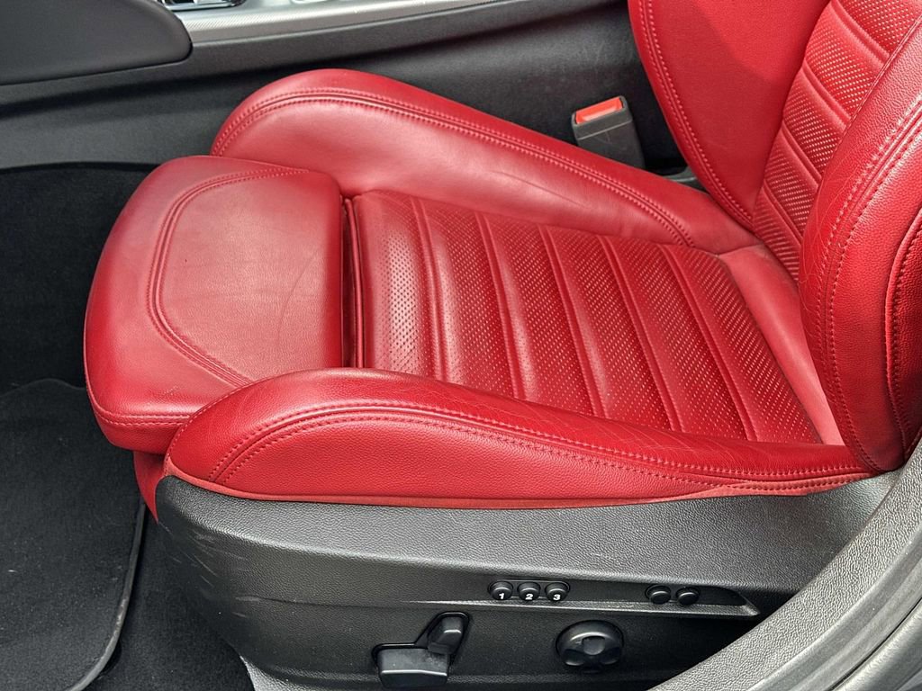 Used 2022 Alfa Romeo Giulia Veloce image 18