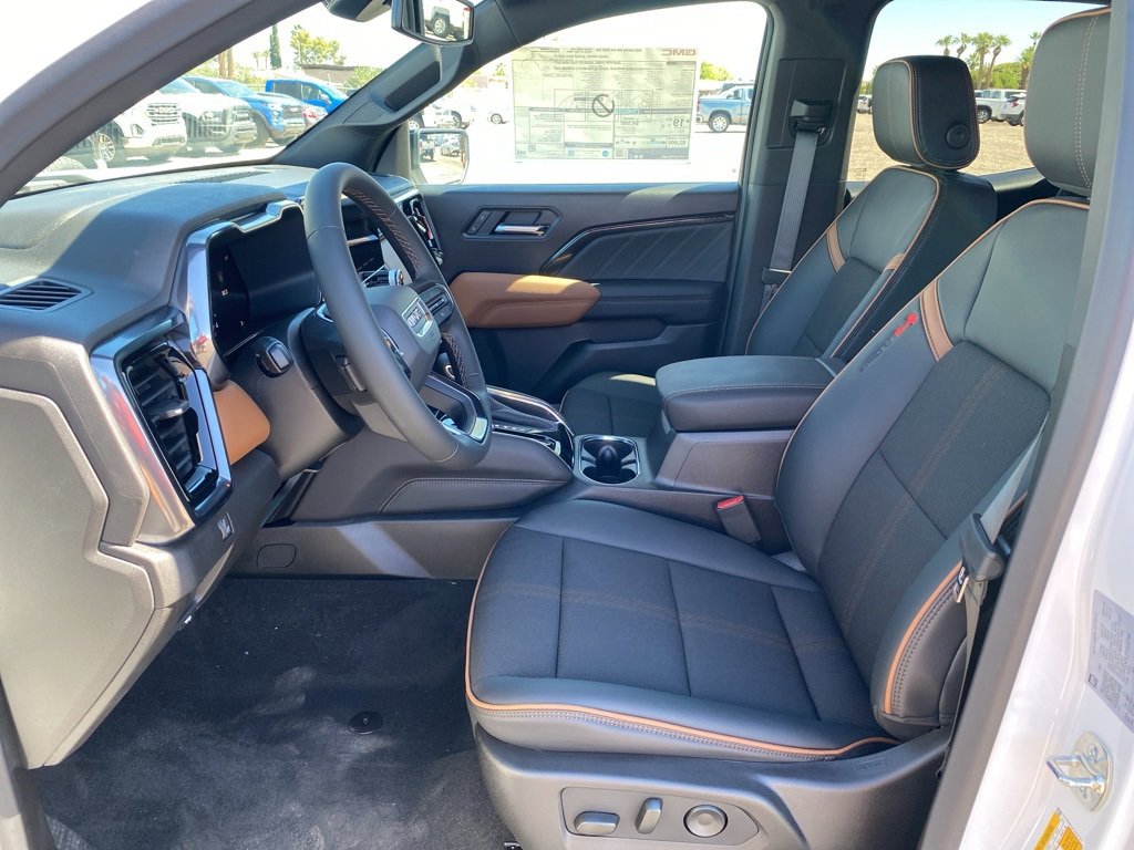 New 2026 GMC Canyon AT4 image 29