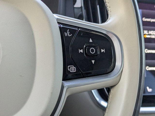 Used 2022 Volvo S60 B5 Inscription w/ Advanced Package image 5