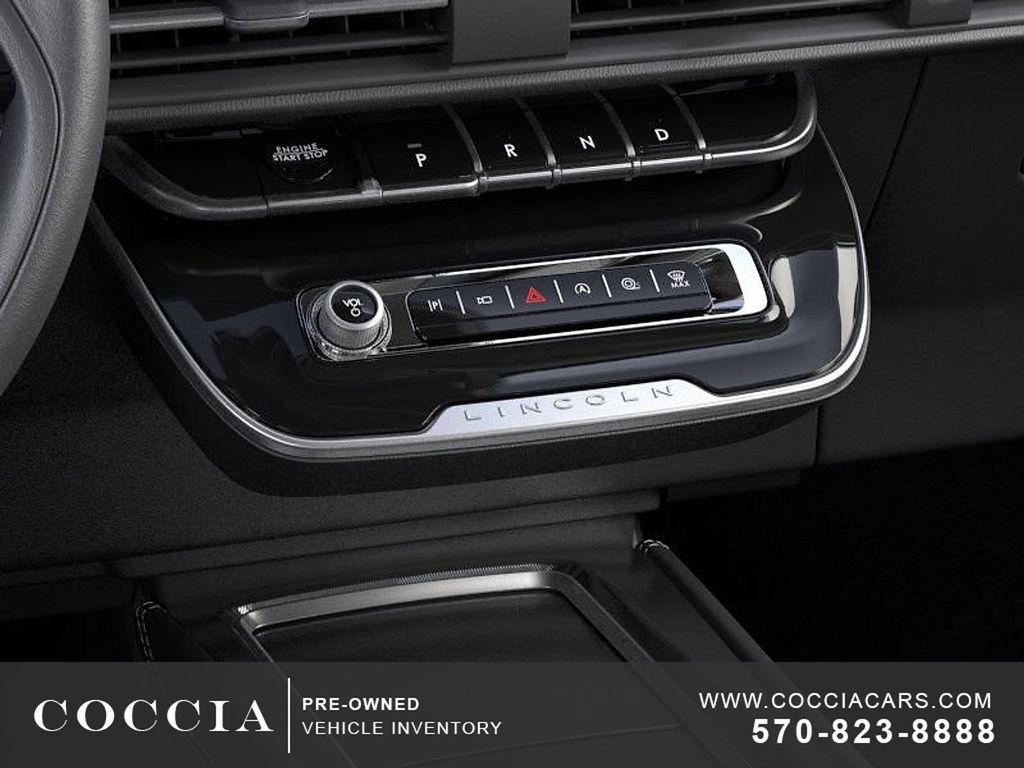 Used 2026 Lincoln Corsair Premiere AWD/4WD image 9