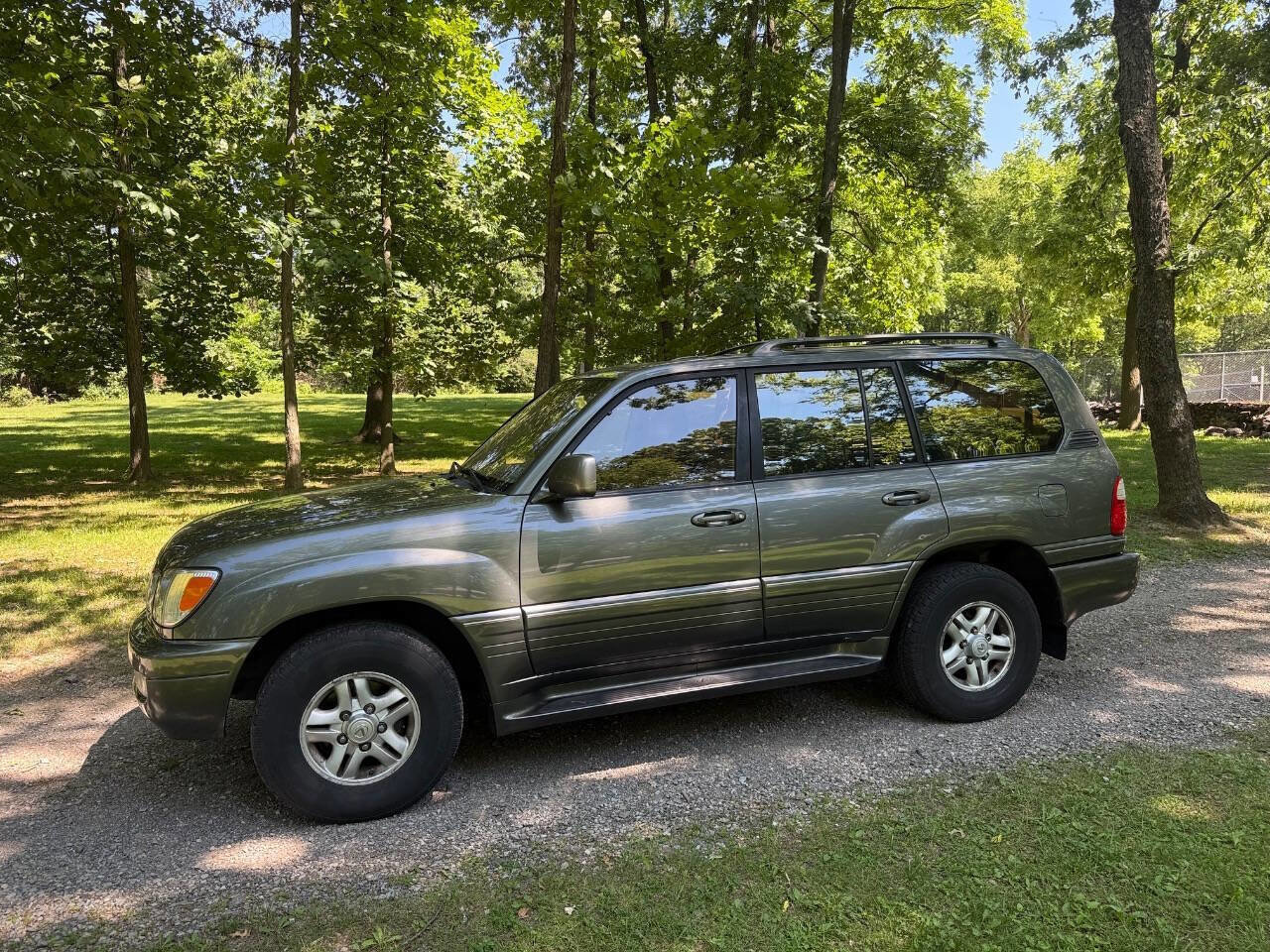 Used 2000 Lexus LX 470 4WD