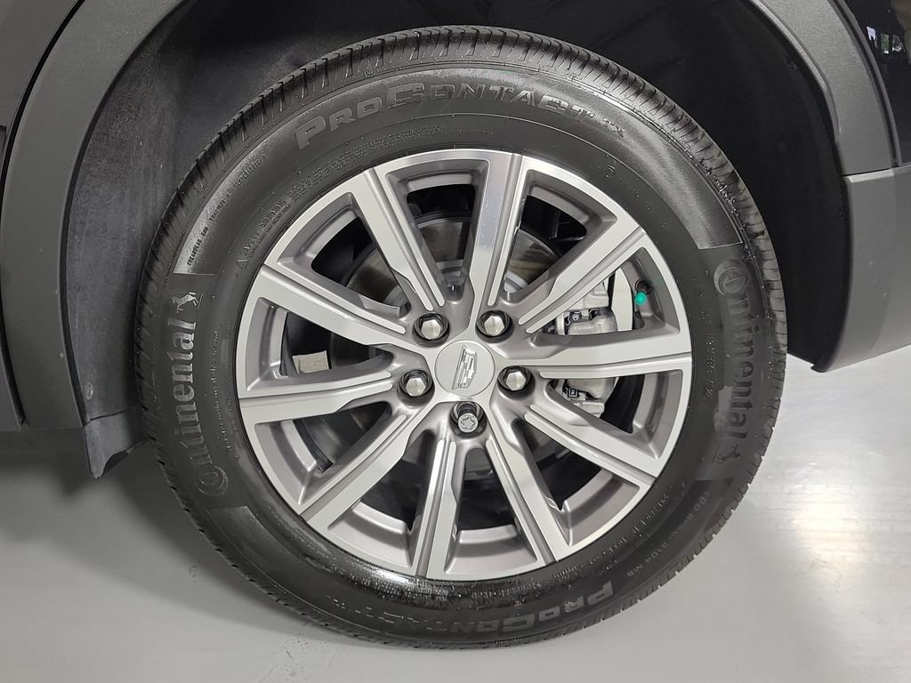 Certified 2022 Cadillac XT4 Sport FWD image 10