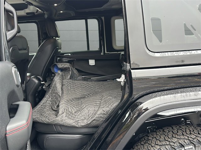 Used 2024 Jeep Wrangler Unlimited Rubicon image 22
