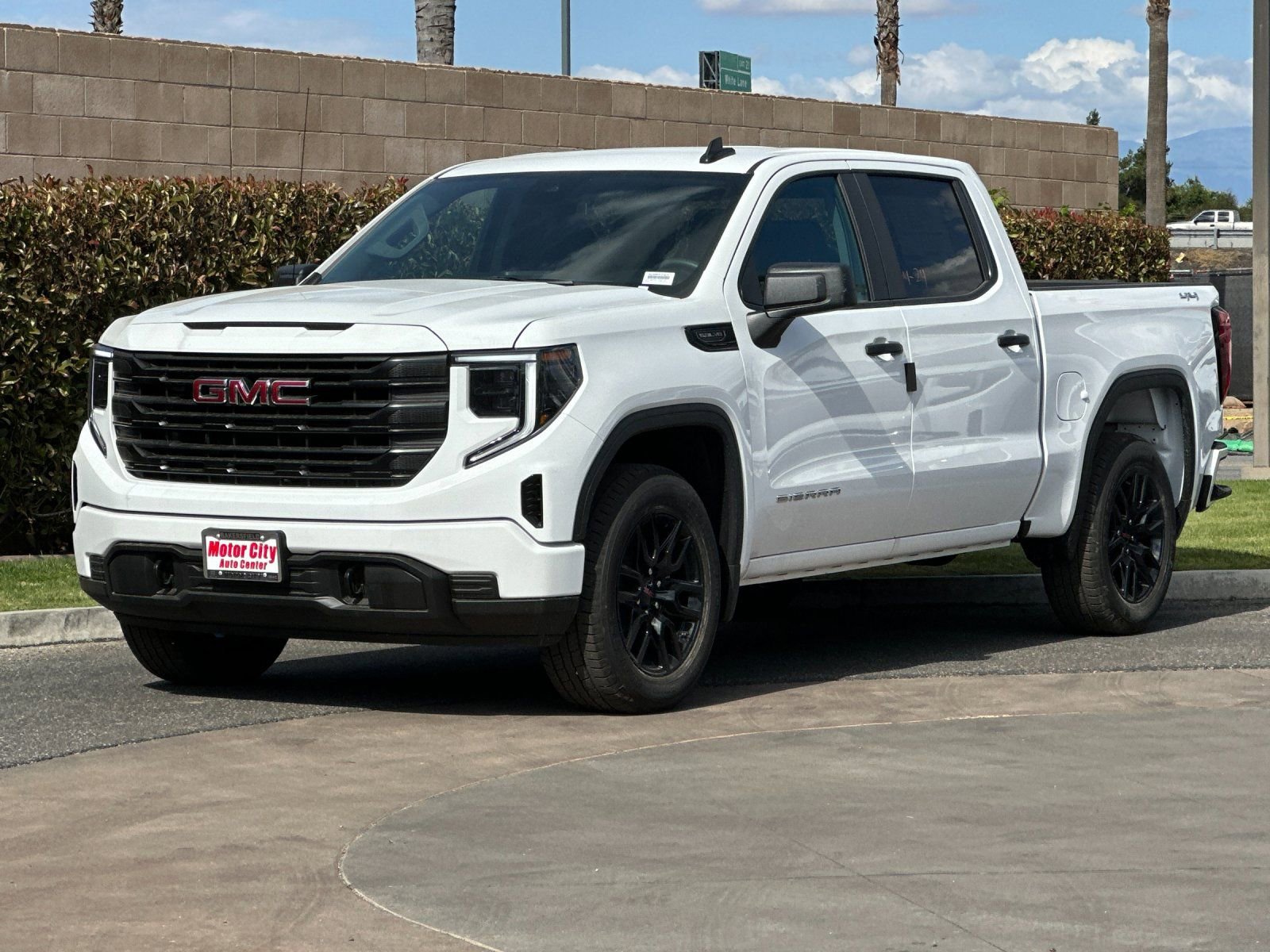 New 2026 GMC Sierra 1500 Pro w/ Graphite Edition AWD/4WD image 8