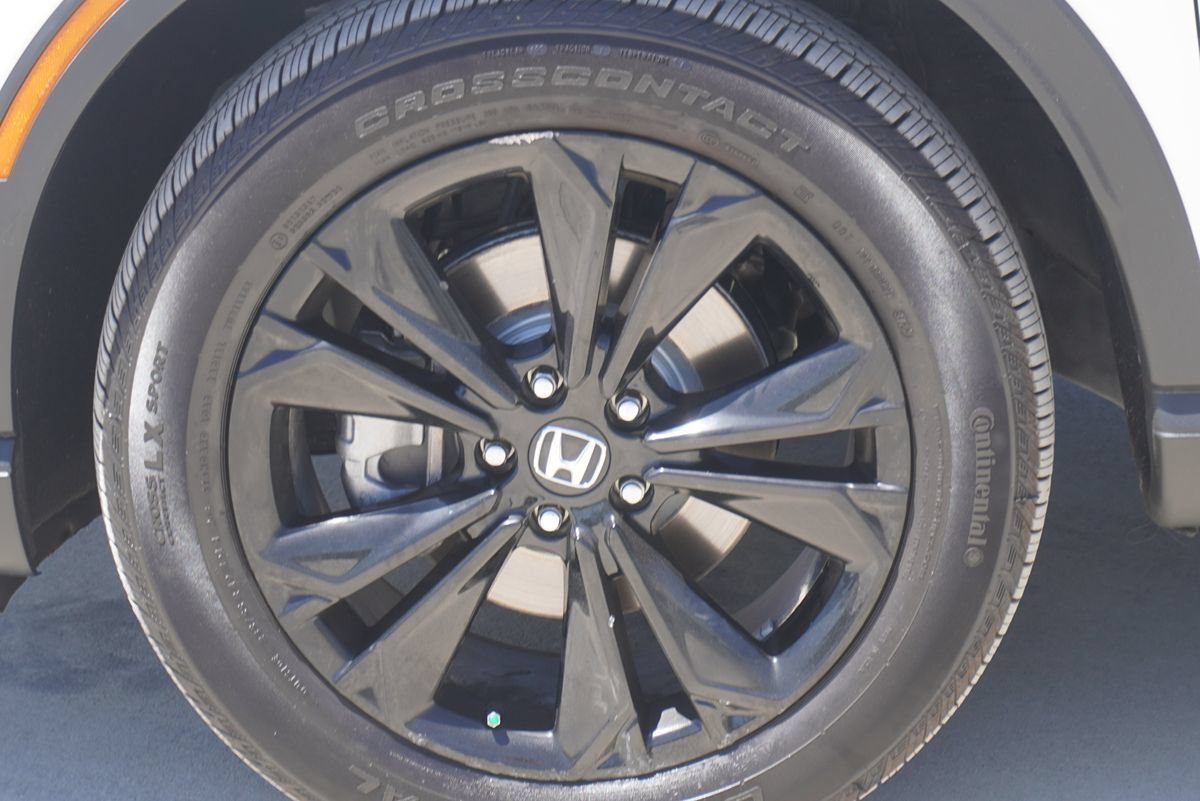 Used 2026 Honda CR-V Sport Touring image 4