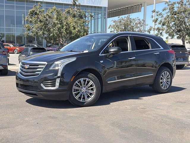Used 2018 Cadillac XT5 Luxury w/ Driver Awareness Package image 2
