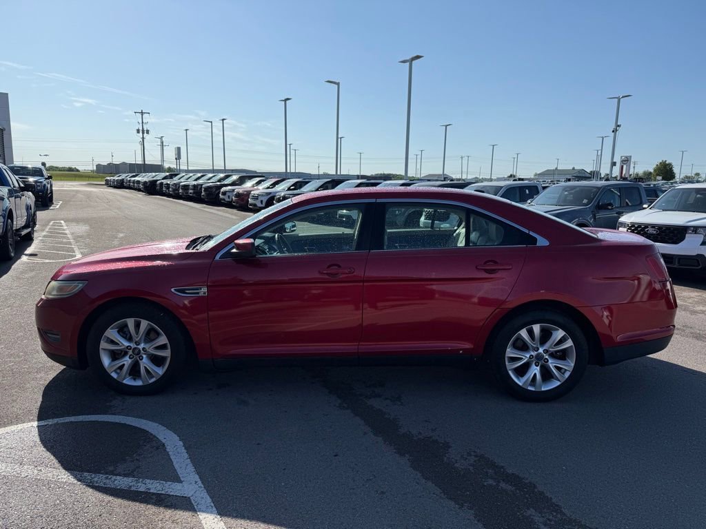 Used 2011 Ford Taurus SEL w/ 201A Rapid Spec Order Code image 22