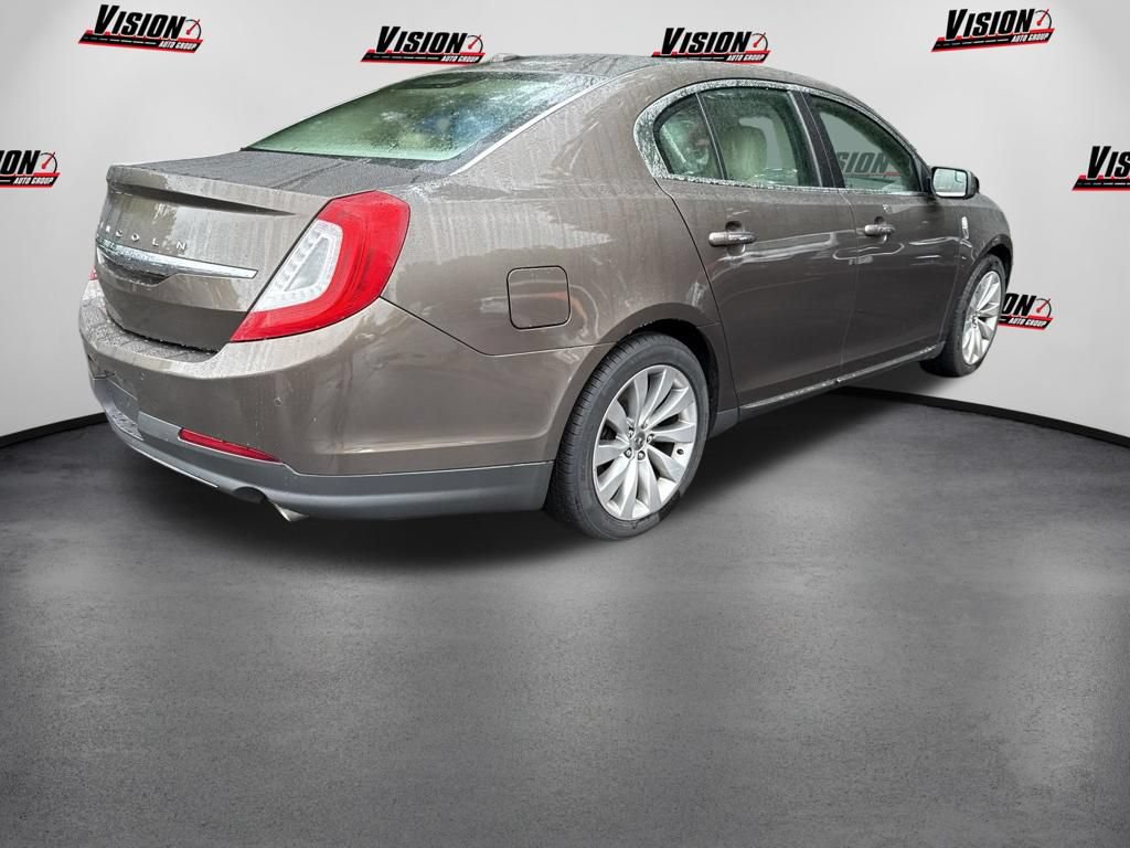Used 2015 Lincoln MKS AWD image 5
