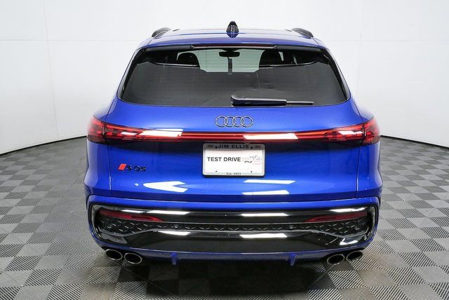 Used 2025 Audi SQ5 Premium Plus AWD/4WD image 31