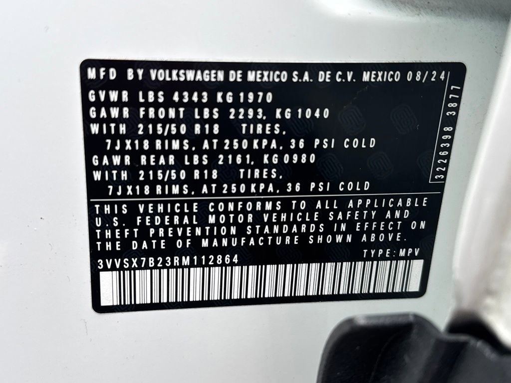 Used 2024 Volkswagen Taos SE image 18