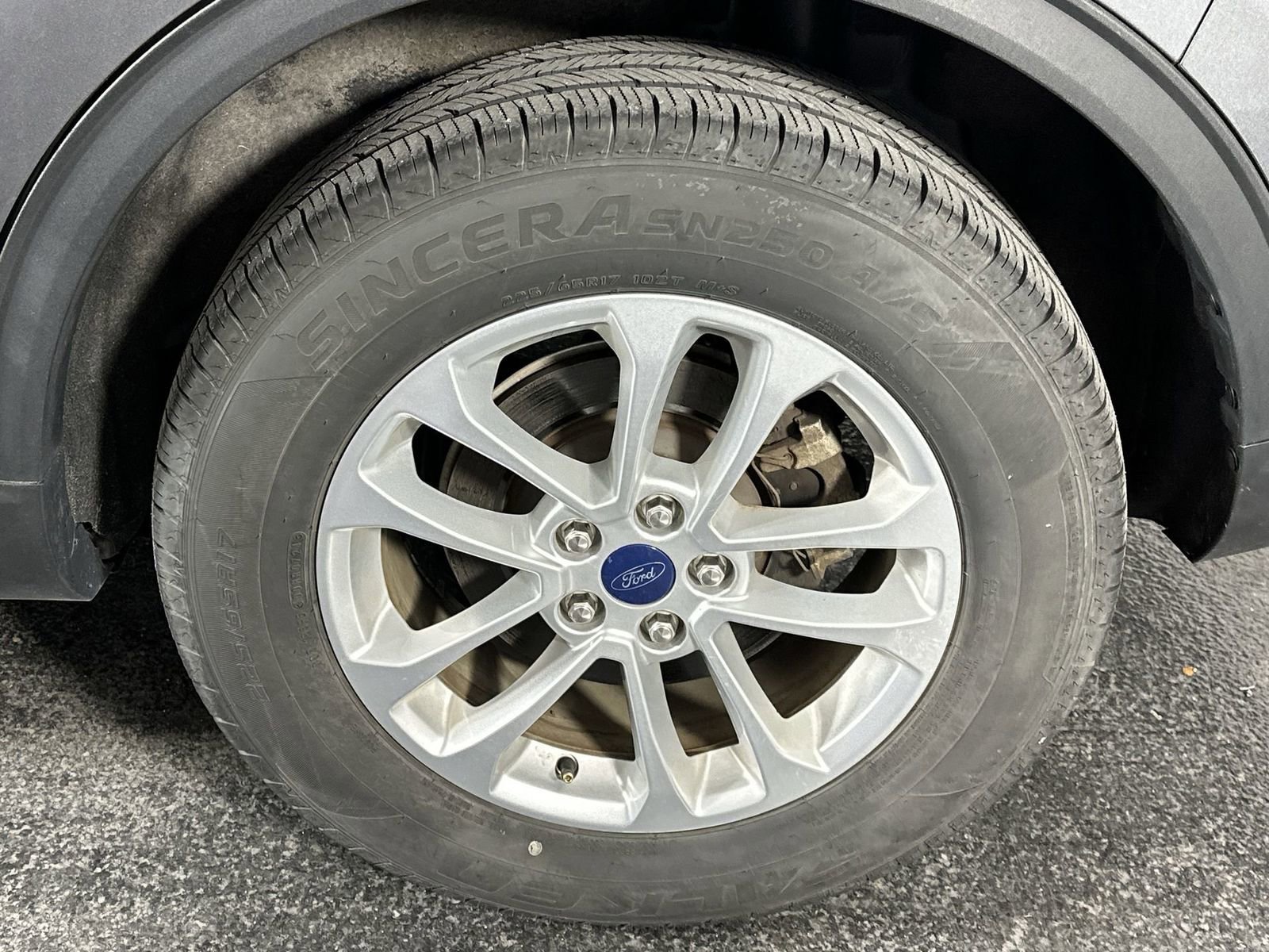 Used 2022 Ford Escape SE w/ Cold Weather Package image 10