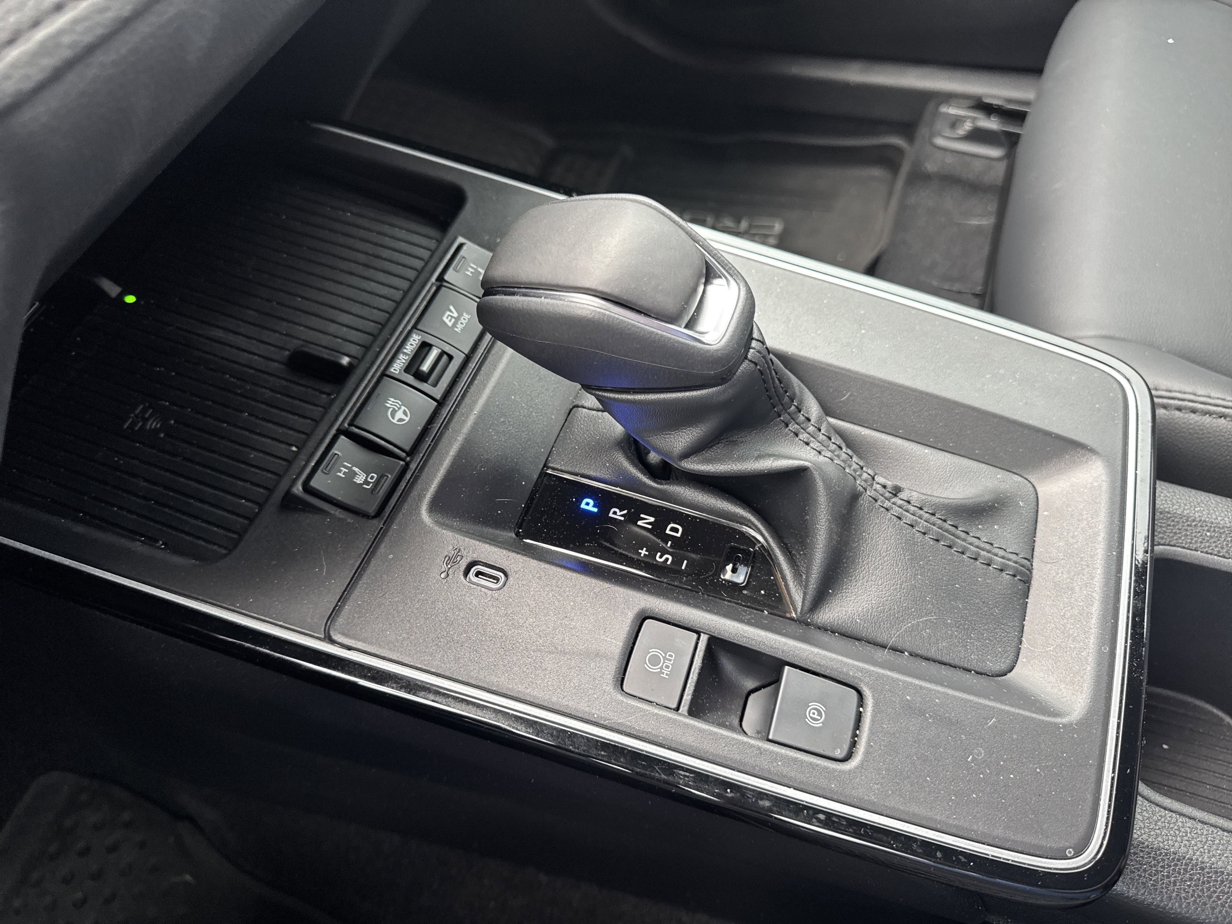 Used 2026 Toyota Corolla Cross XSE w/ Convenience Package image 21