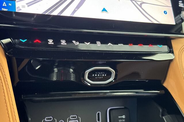 New 2026 Jeep Grand Cherokee Summit AWD/4WD image 18