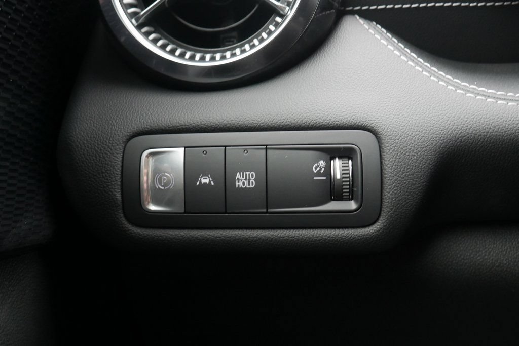 New 2025 Chevrolet Blazer EV LT AWD/4WD image 17