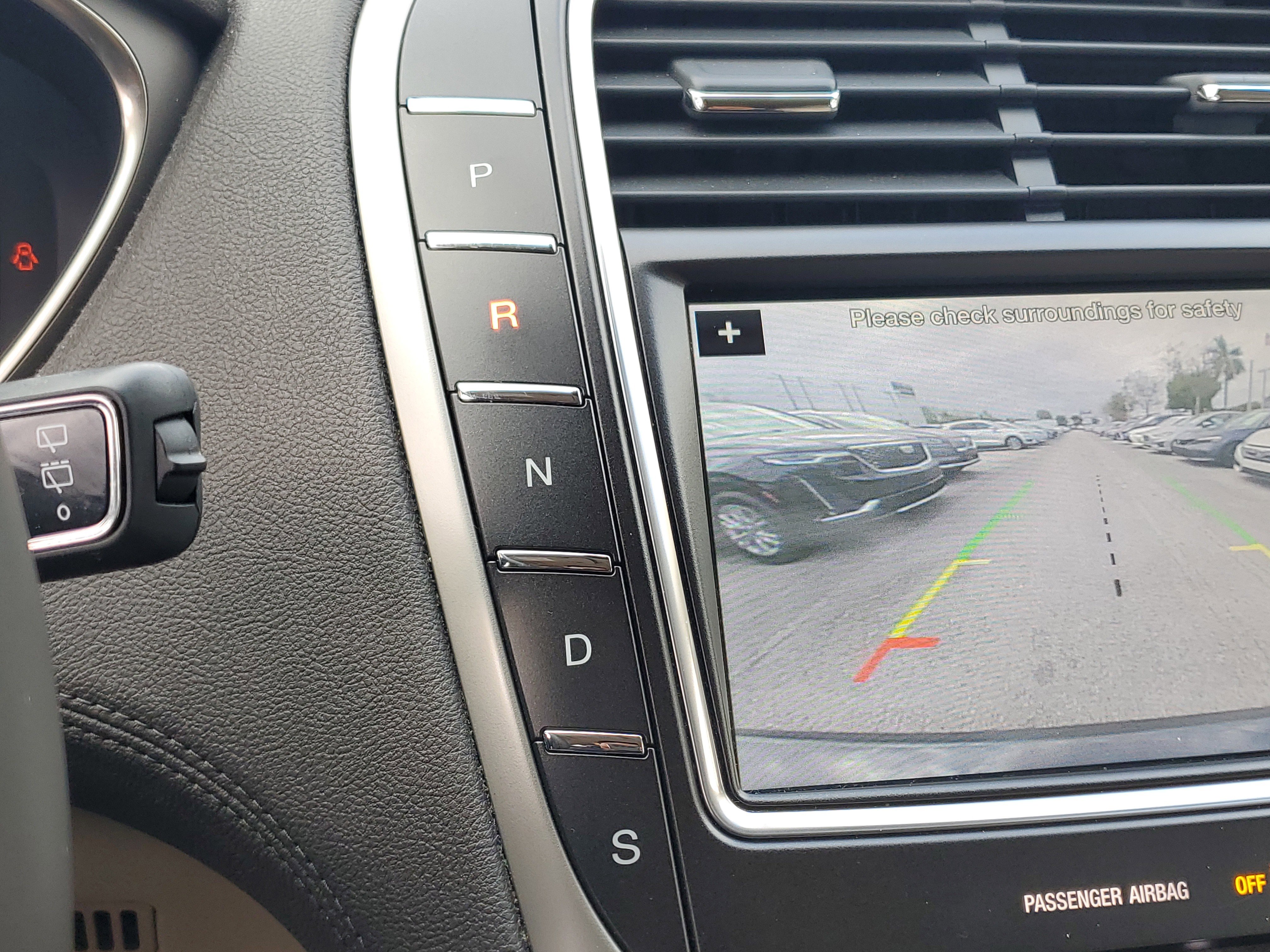 Used 2019 Lincoln Nautilus Select image 30