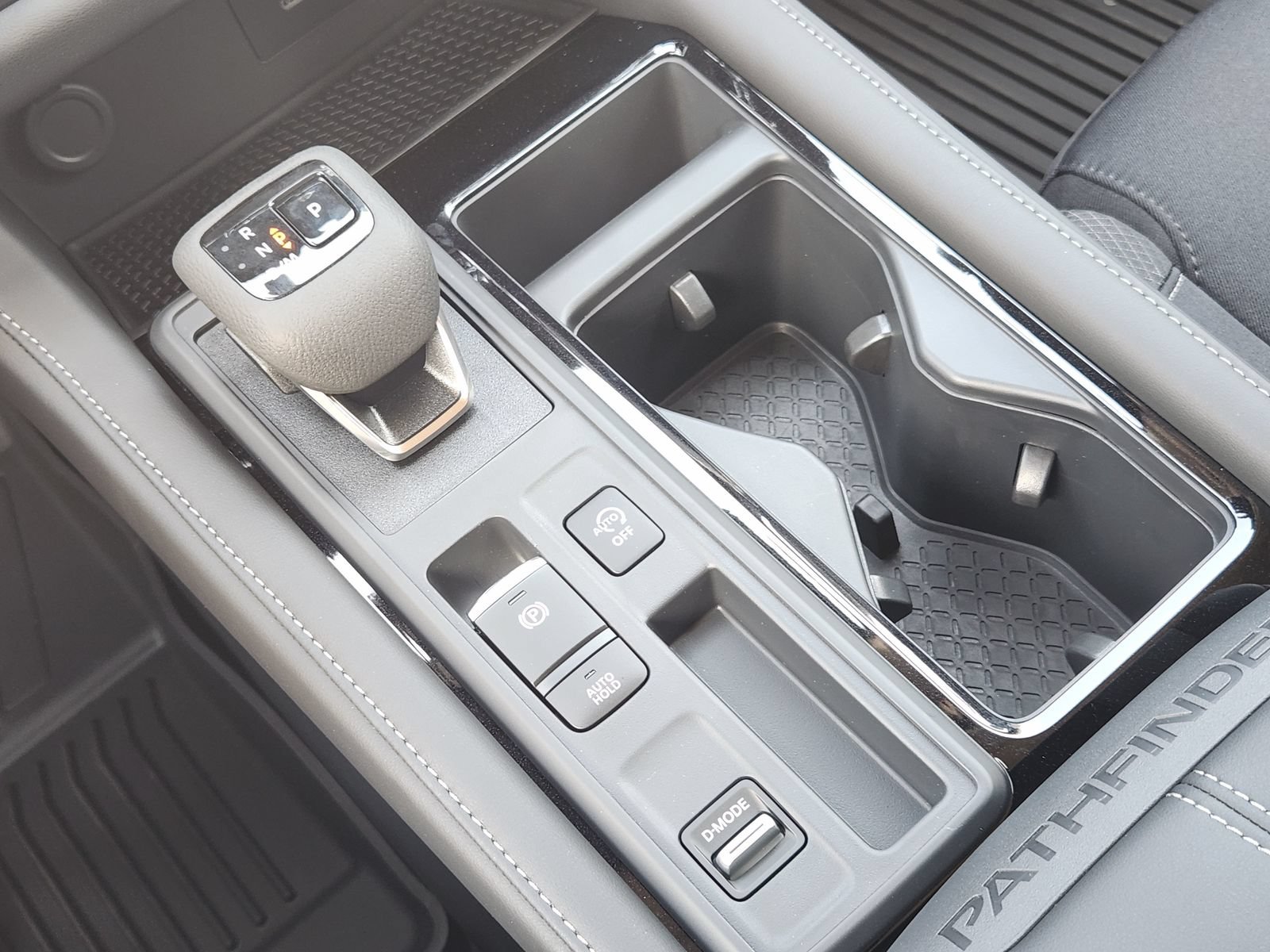 New 2026 Nissan Pathfinder SV FWD image 19