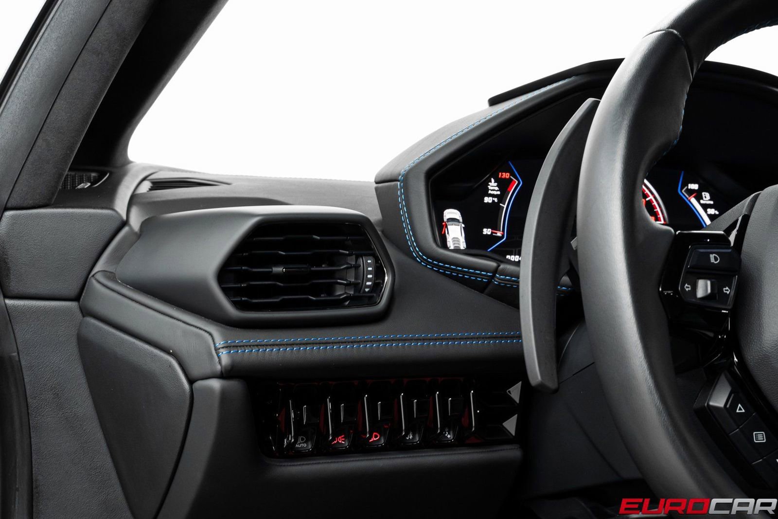 Used 2023 Lamborghini Huracan EVO image 25