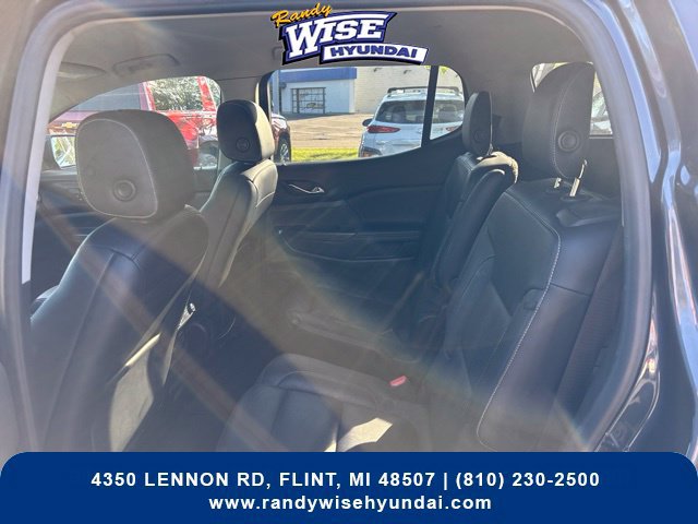 Used 2019 GMC Acadia SLT w/ LPO, Cargo Package AWD/4WD image 30