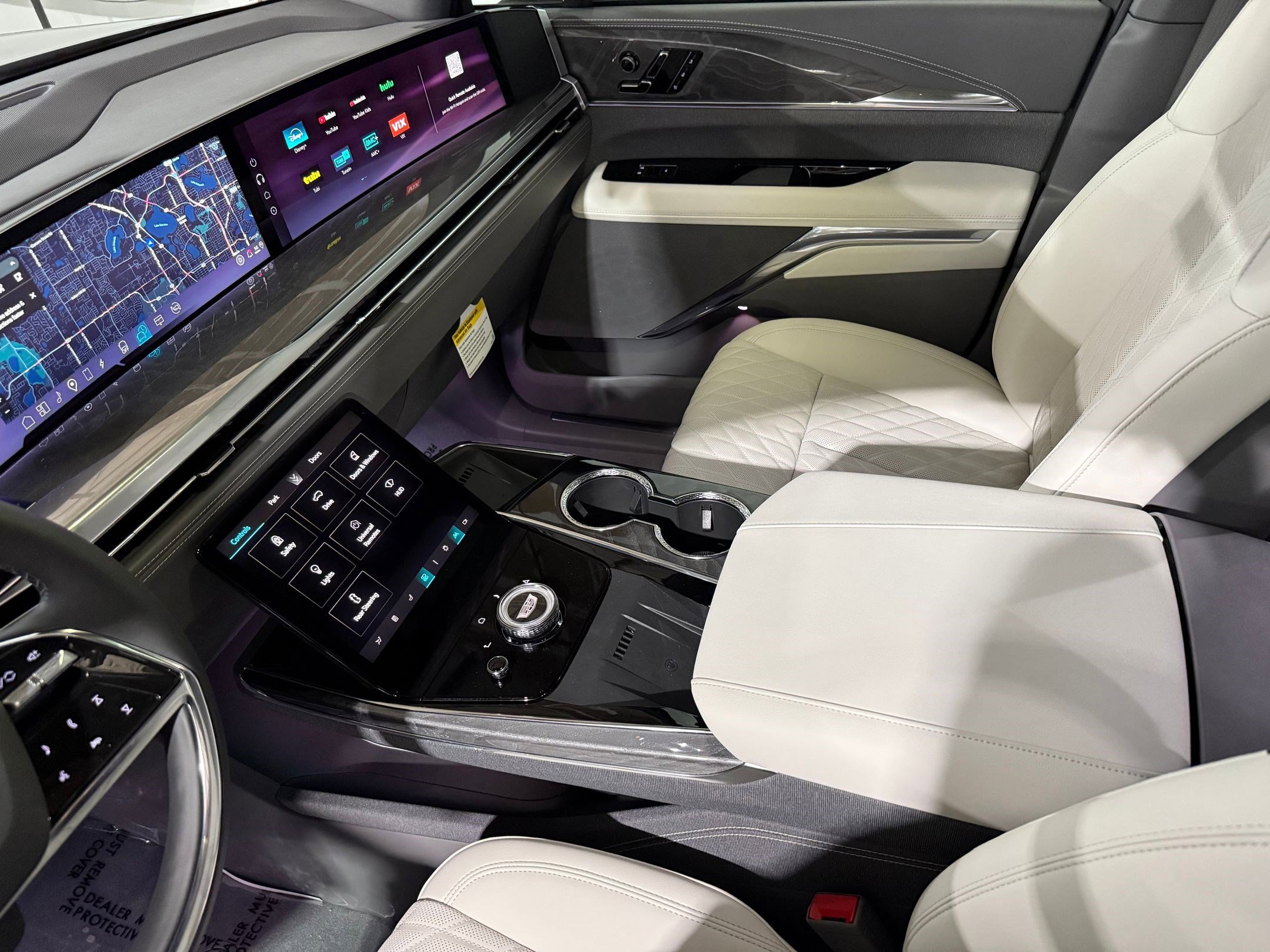 New 2026 Cadillac Escalade IQL Sport 1 image 39