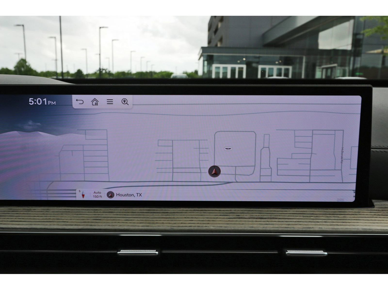 Used 2025 Genesis GV80 3.5T Prestige AWD/4WD image 26