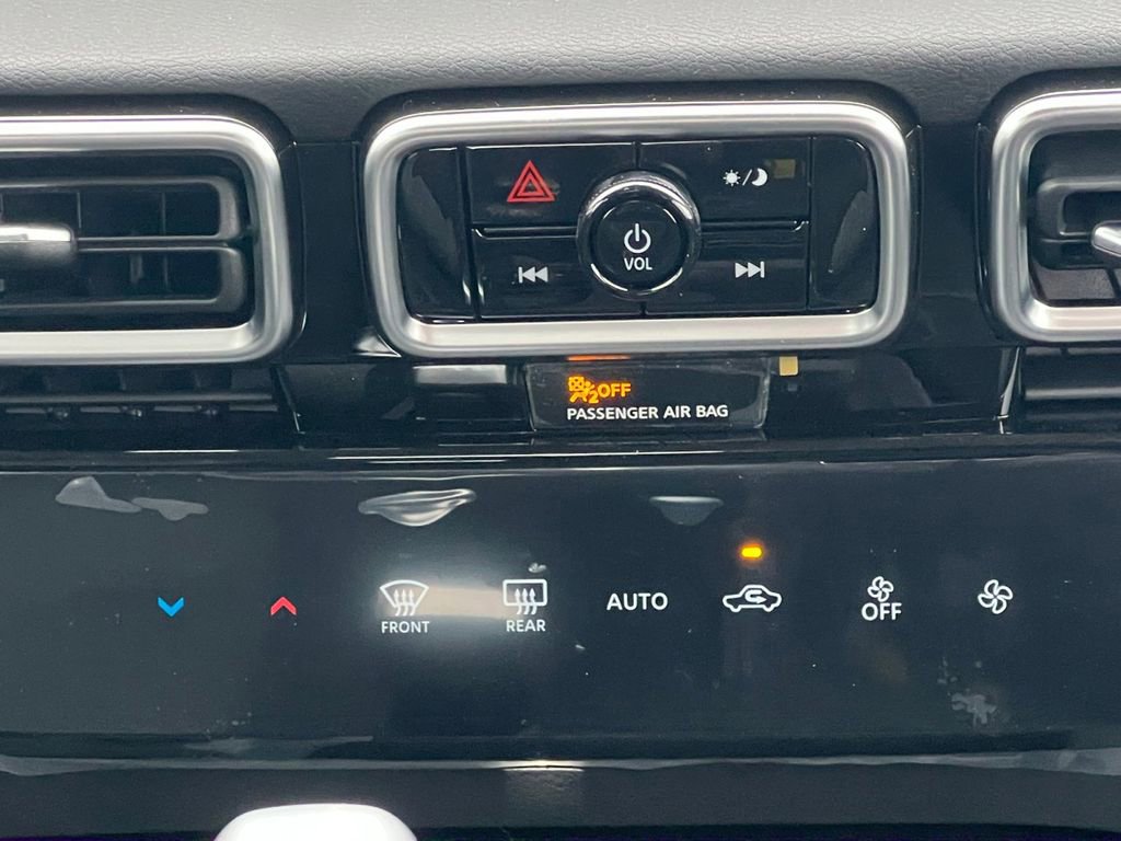 New 2026 Nissan Sentra SV w/ Floor Mat Package FWD image 4
