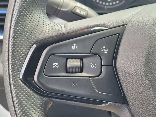 Used 2025 Chevrolet Trax LS image 13