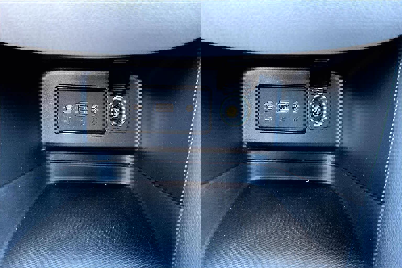 Used 2021 Chevrolet Equinox LS w/ LS Convenience Package image 33