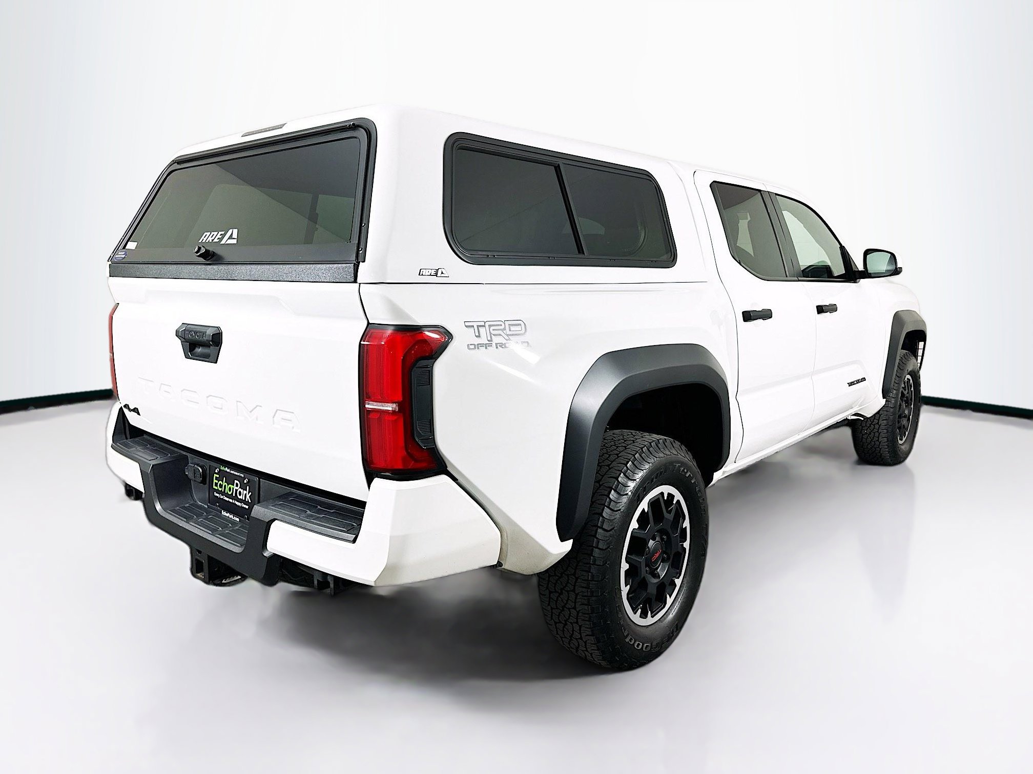 Used 2024 Toyota Tacoma TRD Off-Road image 9