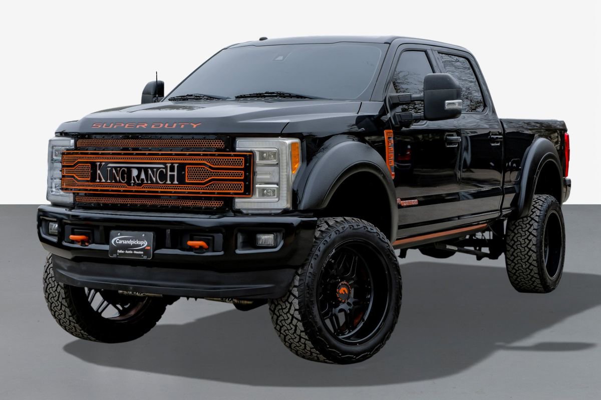 Used 2018 Ford F250 King Ranch w/ King Ranch Ultimate Package image 4