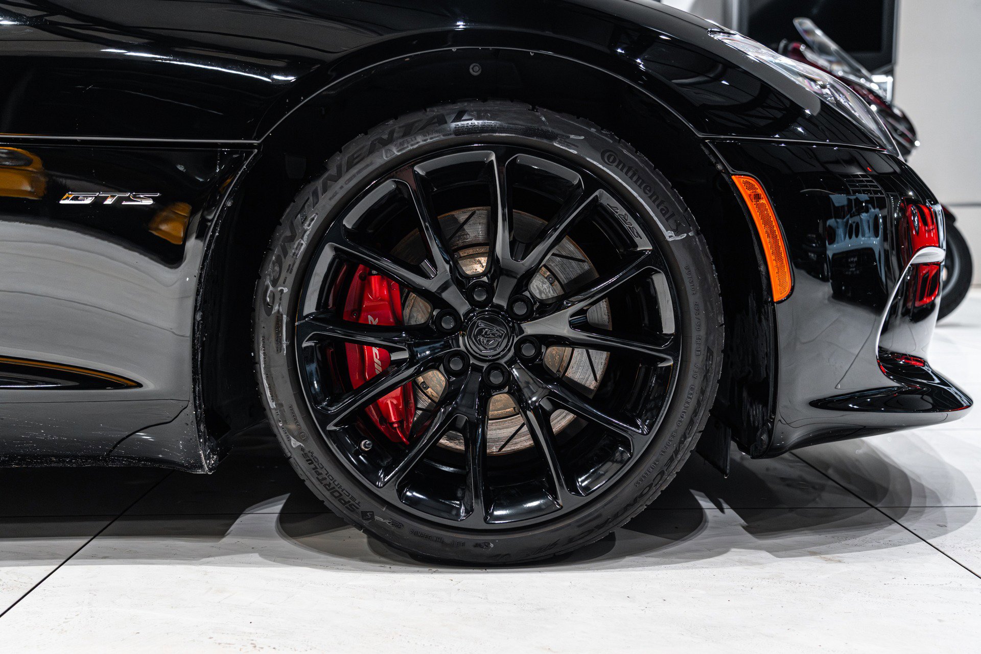 Used 2014 SRT Viper GTS w/ GTS Laguna Interior Package image 50