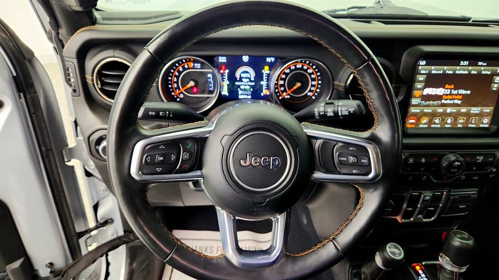 Used 2022 Jeep Wrangler Unlimited Sahara AWD/4WD image 13