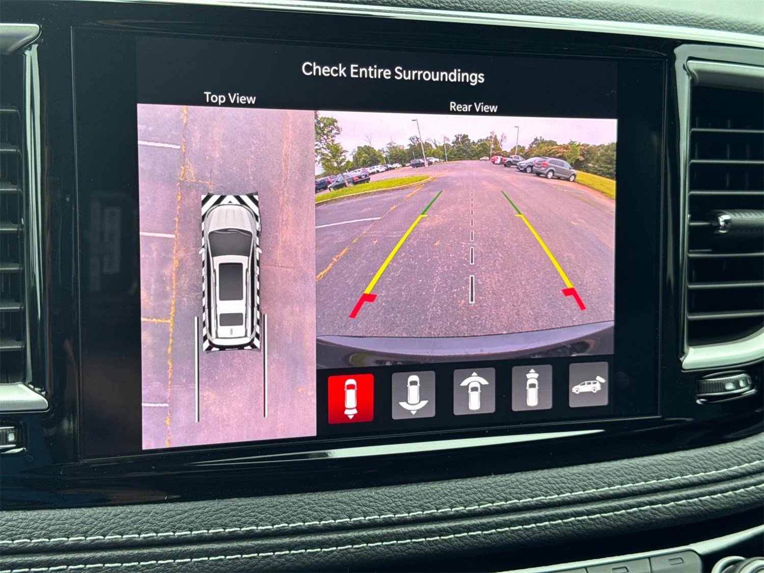 New 2025 Chrysler Pacifica Select image 35