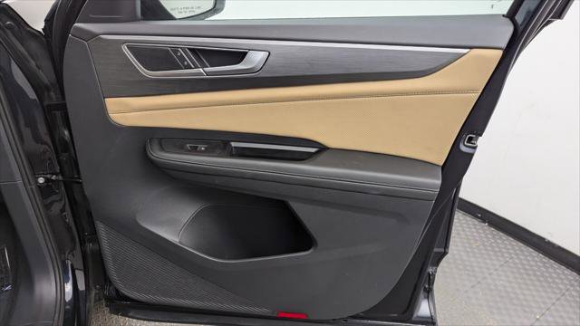 Used 2024 Volkswagen Atlas Cross Sport SE image 22