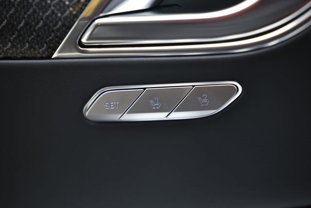 New 2026 Genesis GV80 3.5T e-SC image 18