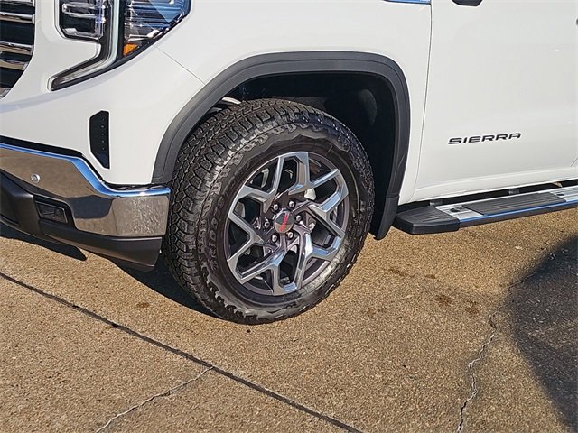New 2025 GMC Sierra 1500 SLT image 4