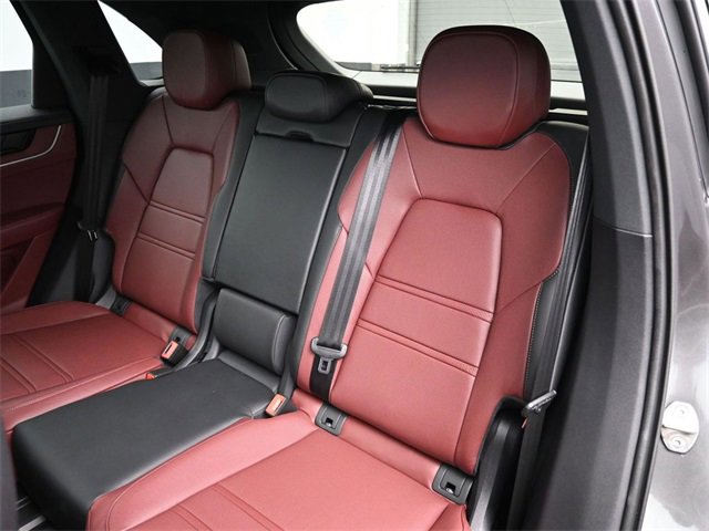 New 2026 Porsche Cayenne S image 19
