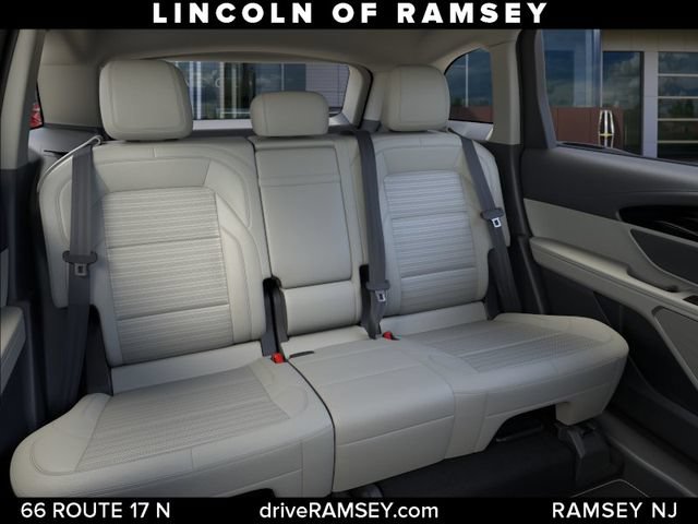 New 2026 Lincoln Nautilus Reserve AWD/4WD image 12