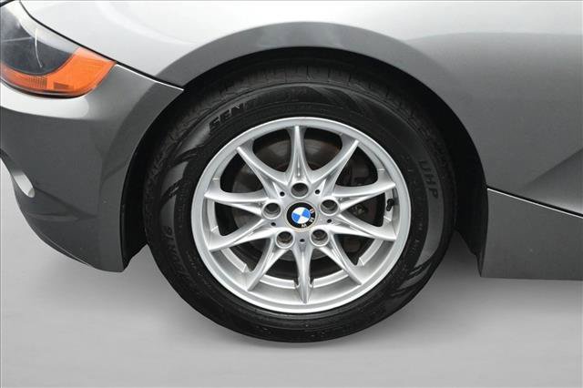 Used 2003 BMW Z4 2.5i RWD image 22