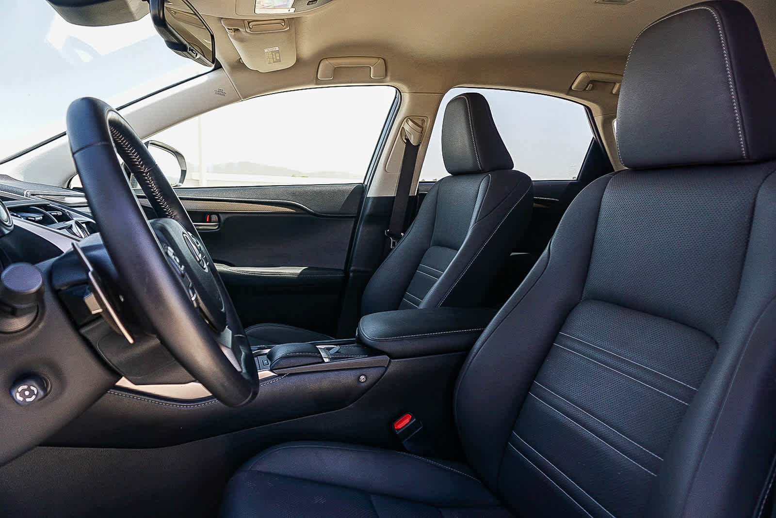 Used 2021 Lexus NX 300 FWD w/ Accessory Package 2 image 21
