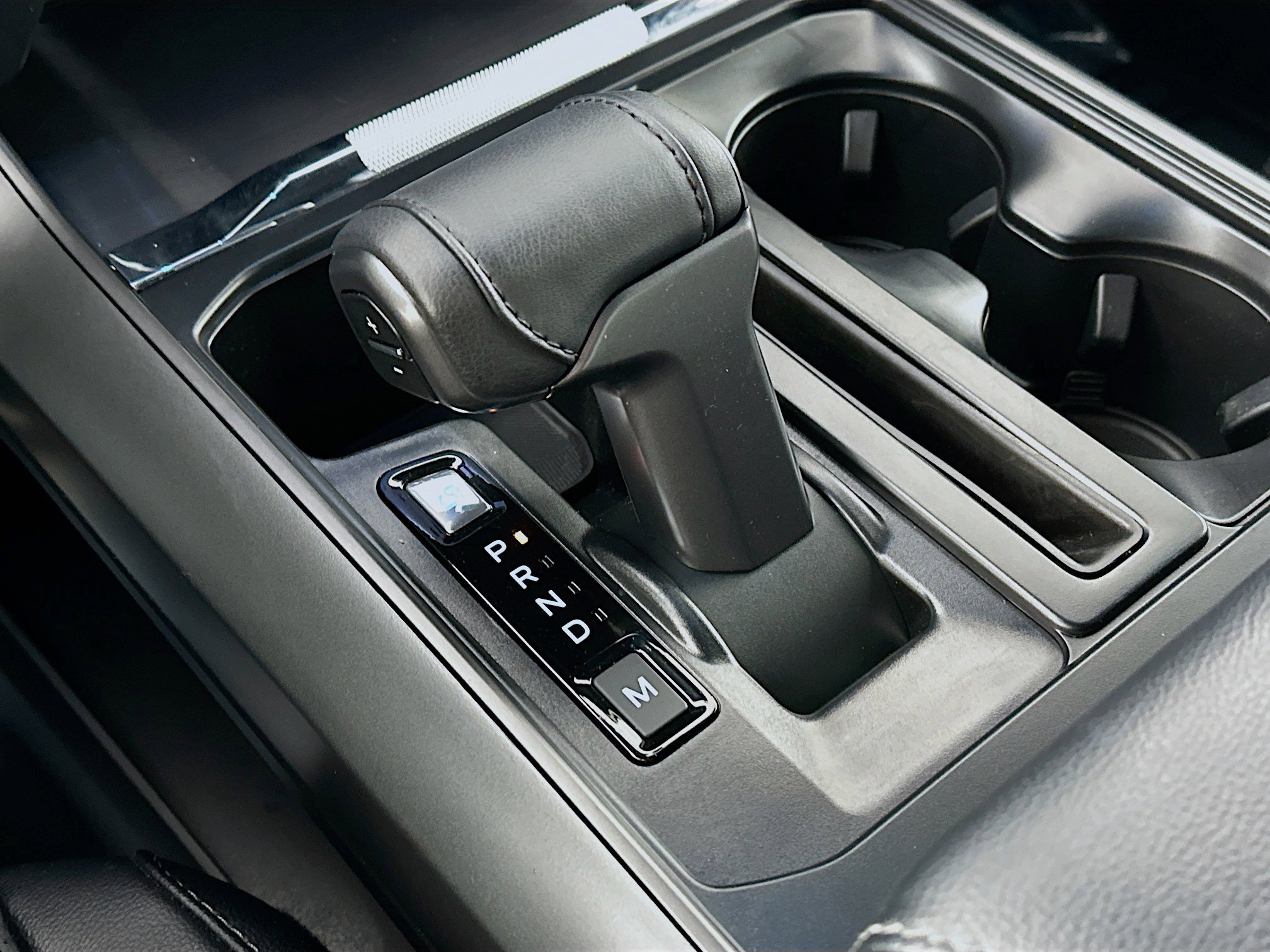 Used 2024 Ford F150 Lariat w/ Equipment Group 502A High image 17